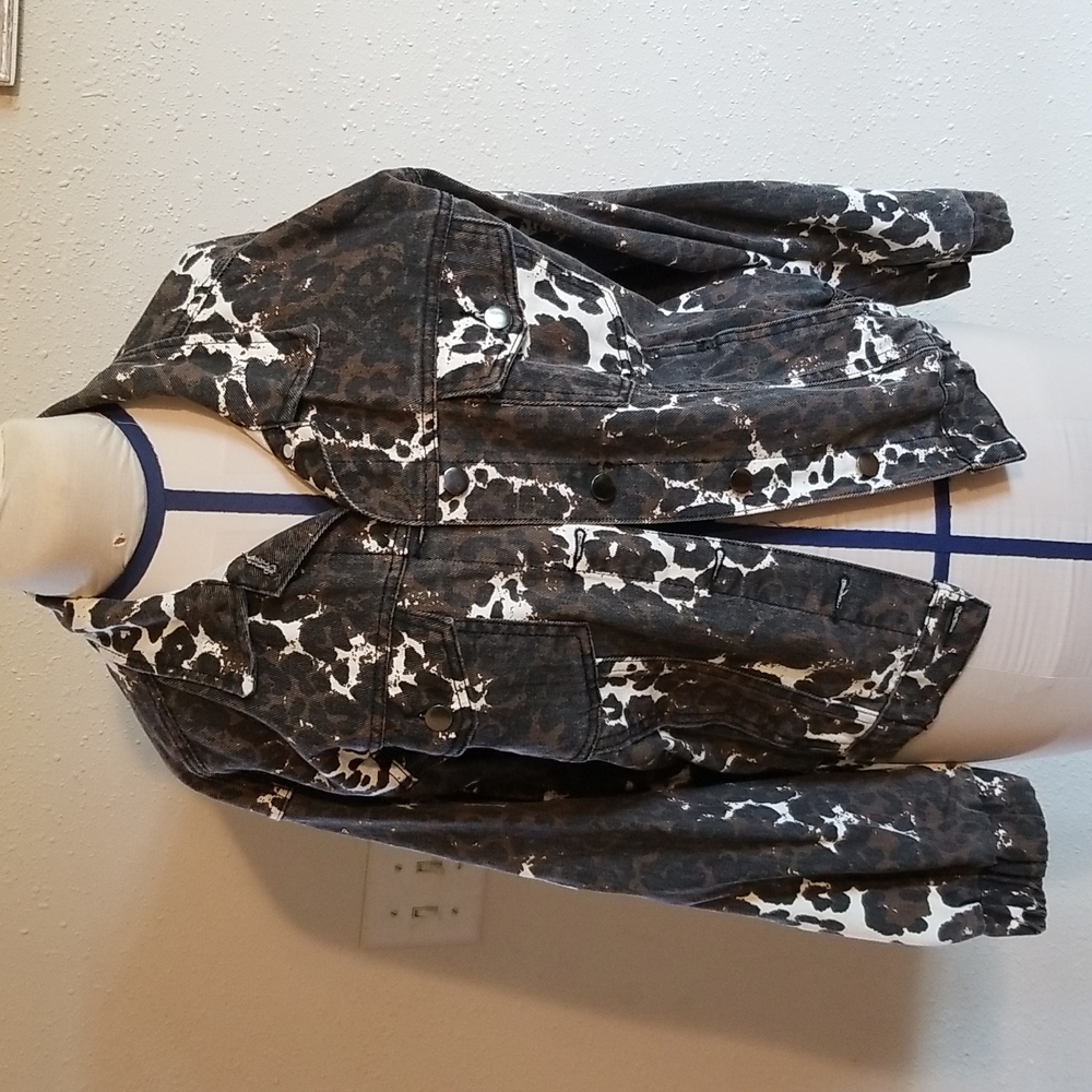 Promesa Animal Print Jacket